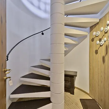 Chesa Pitz Alv - Apartment Pontresina